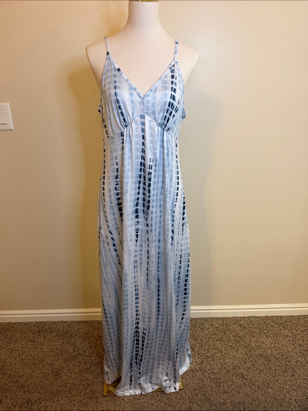 Light Blue Tie-Dye Spaghetti Strap Maxi Dress